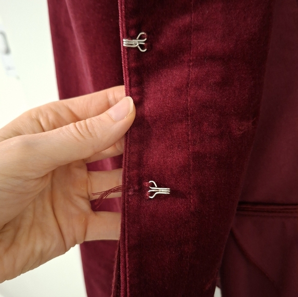 White House Black Market Women's Burgundy Velvet Corset Peplum Blazer (Size 00) - Picture 11 of 13